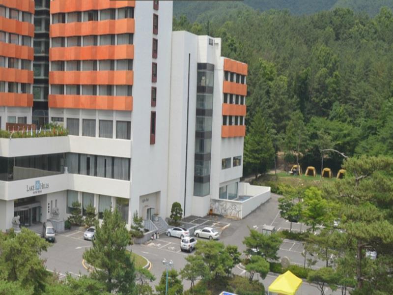 Lake Hills Bugok Resort Changnyeong Exterior photo